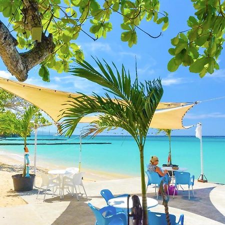 Kaz Kreol Beach Hotel Очо Риос Екстериор снимка