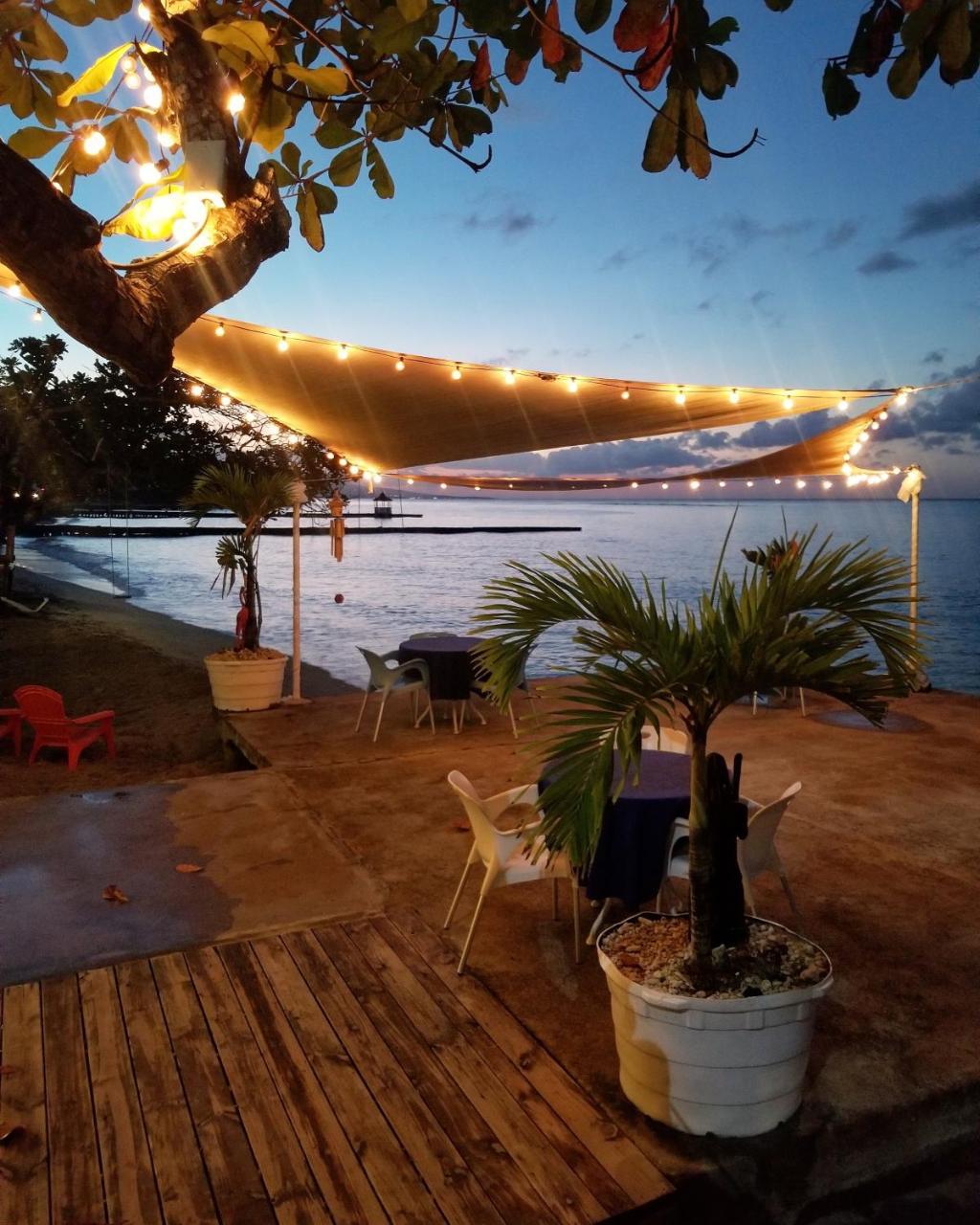 Kaz Kreol Beach Hotel Очо Риос Екстериор снимка