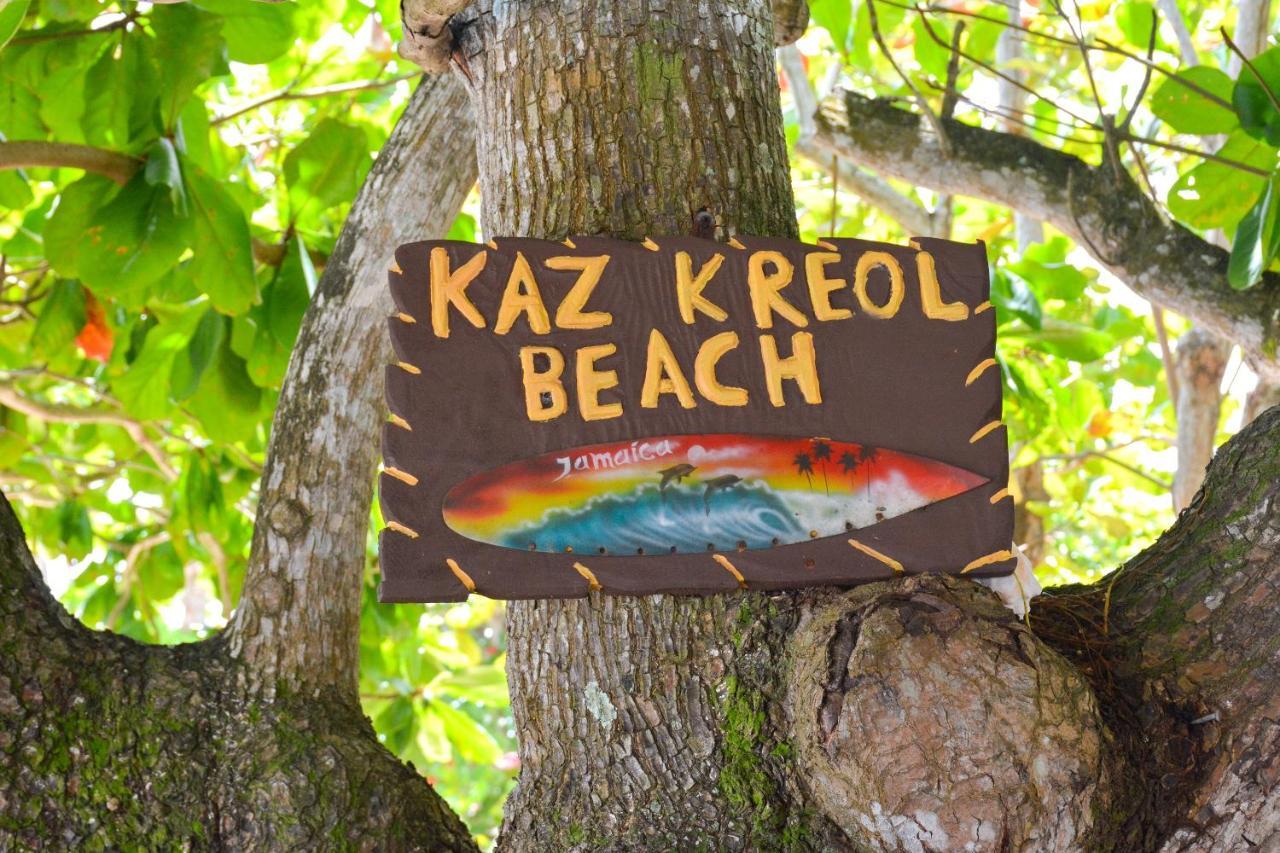 Kaz Kreol Beach Hotel Очо Риос Екстериор снимка